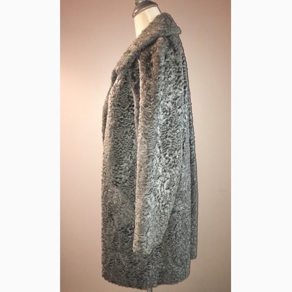 Vintage grey Persian lamb wool faux fur coat - Picture 3 of 8